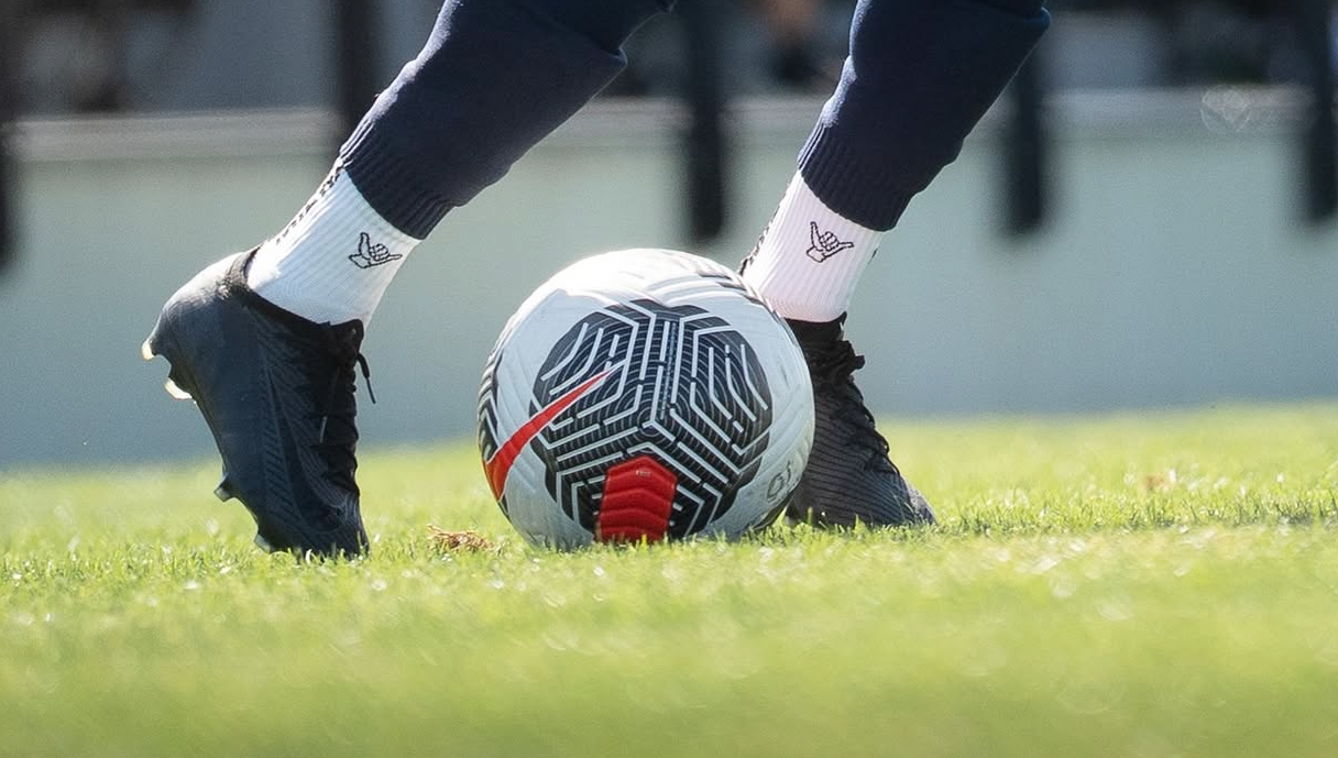 Futbolero Grip Socks- White